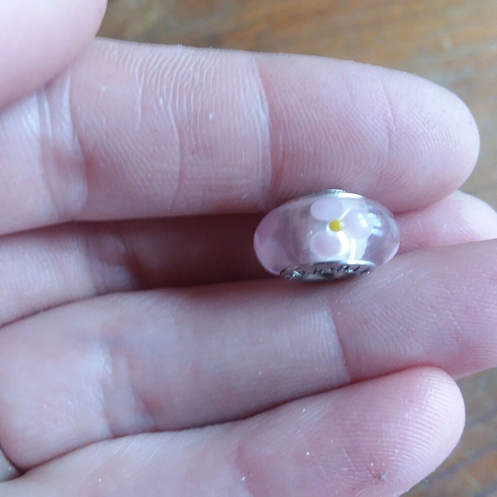 Glass Pandora bead flower